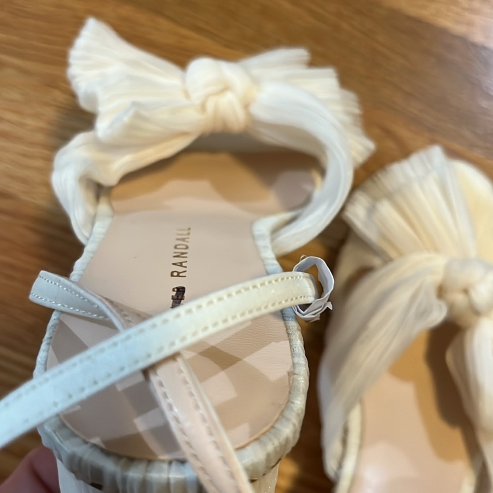 Loeffler Randall Dahlia Pearl Pleated Bow Heel Size 8 NEW - Picture 14 of 15